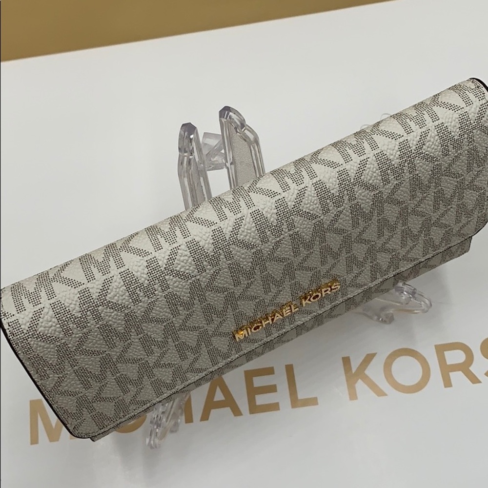 Michael Kors Michael Kors Jet Set Travel Trifold - Picture 5 of 16
